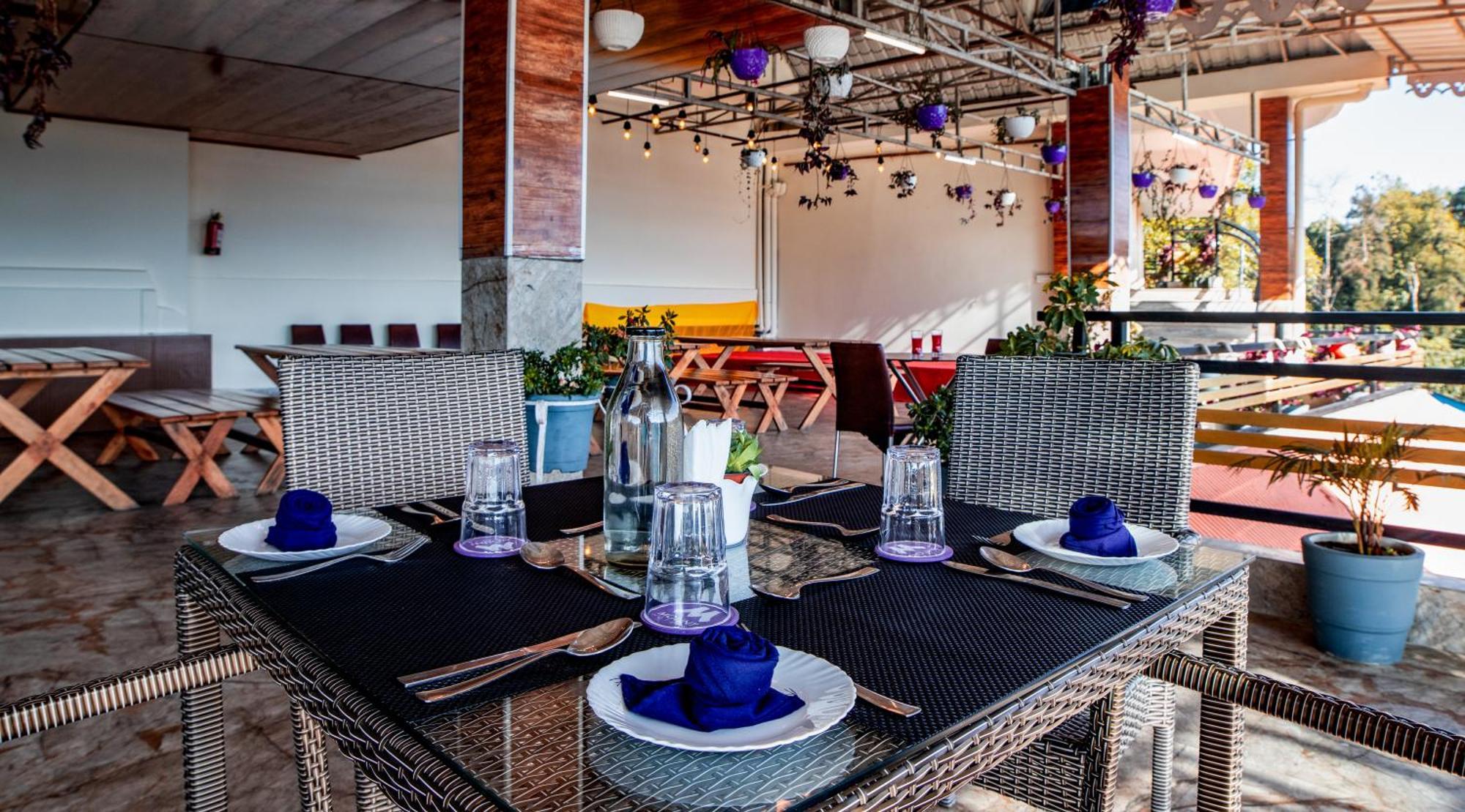466m2, 21 yatak odalı, 21 banyolu Bungalov, Mirik bölgesinde Dış mekan fotoğraf